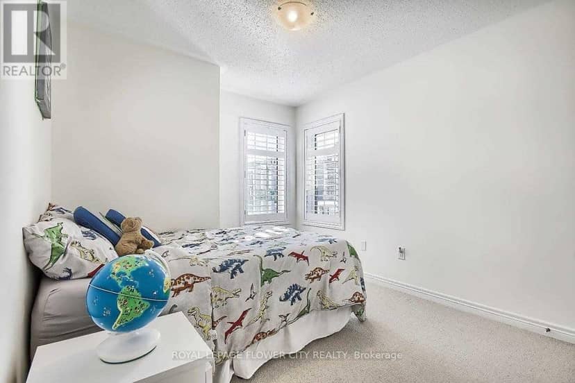 101 Huguenot Road — photo 27 of 31