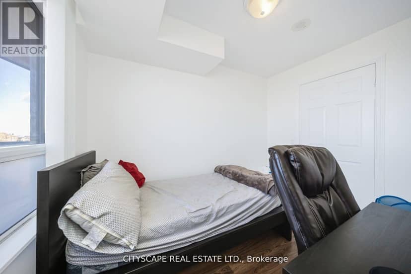 1002 - 710 Humberwood Blvd Boulevard — photo 27 of 40