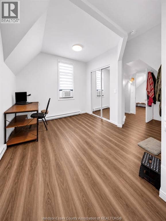 253 Curry Avenue — photo 5 of 20