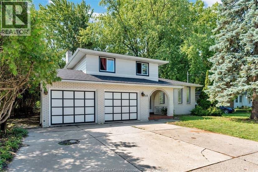655 ROSELAND DRIVE South — photo 1 of 32