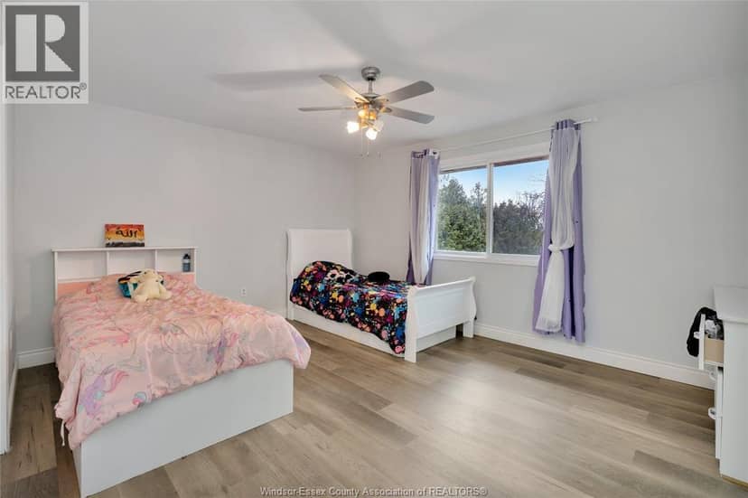 655 ROSELAND DRIVE South — photo 19 of 32