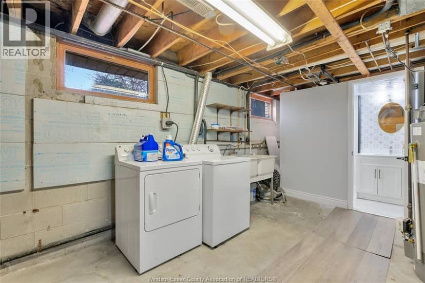 655 ROSELAND DRIVE South — photo 26 of 32
