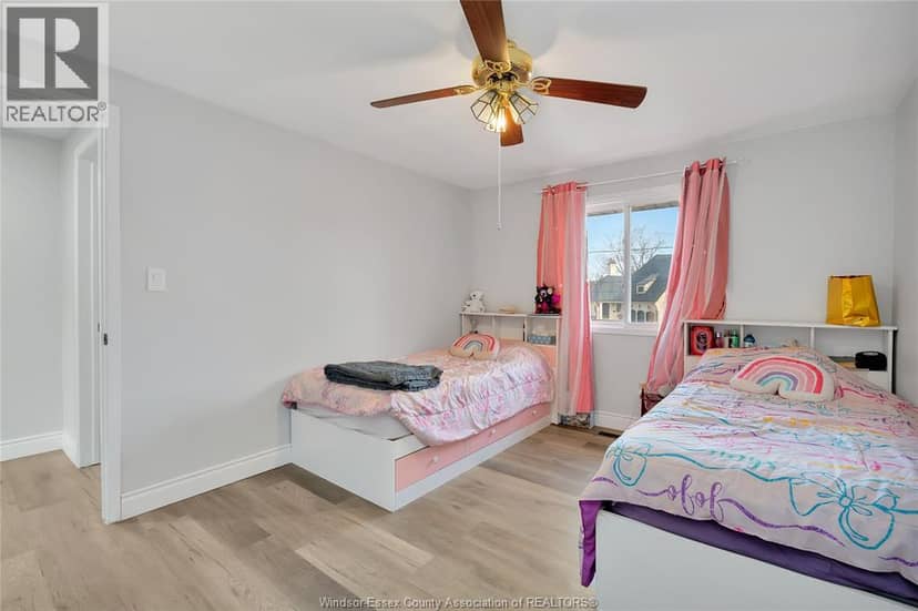 655 ROSELAND DRIVE South — photo 23 of 32