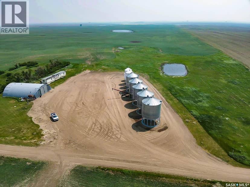 25 Quarter Sections - Rm Souris Valley — photo 22 of 26