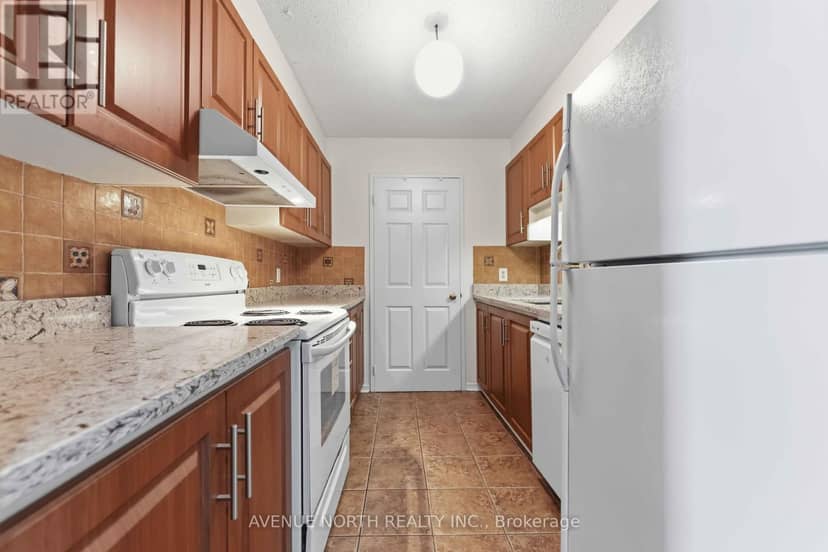 1409 - 199 Kent Street — photo 12 of 30