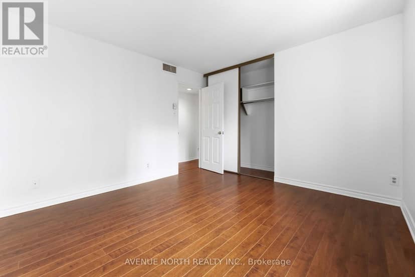 1409 - 199 Kent Street — photo 17 of 30