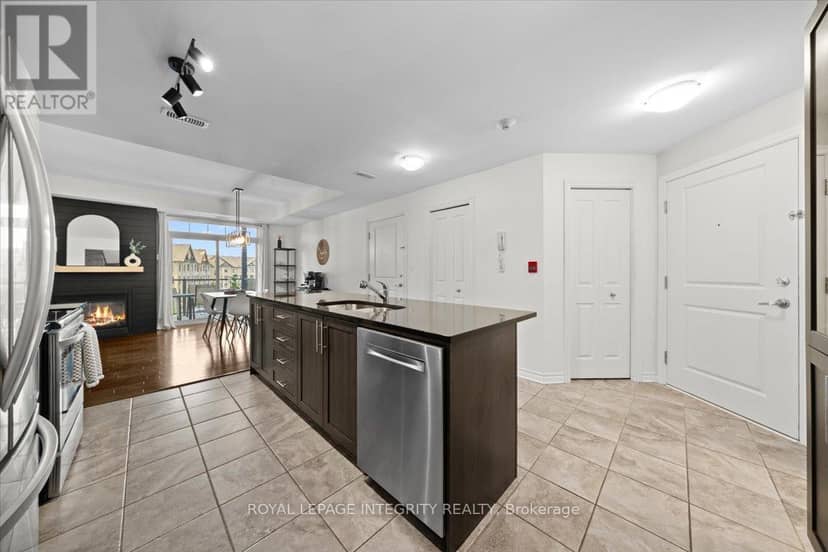 5 - 100 Prestige Circle — photo 7 of 40