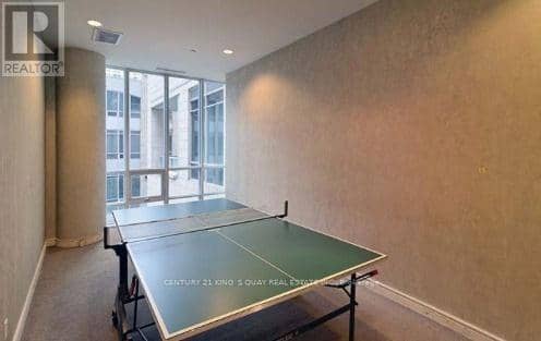 2714 - 763 Bay Street — photo 10 of 31