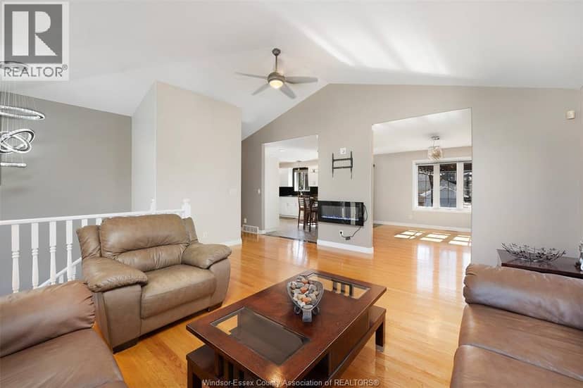 2071 Eugeni — photo 7 of 40