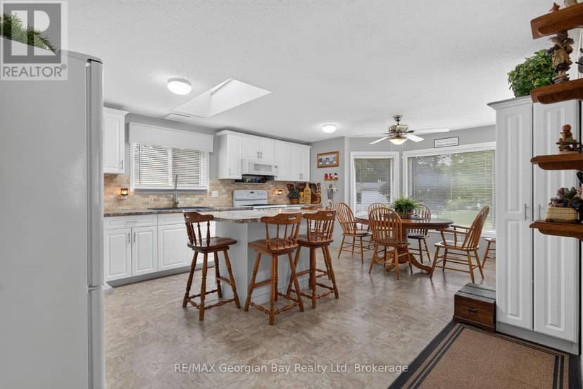 27 Scottsdale - 5411 Elliott Side Road — photo 8 of 38