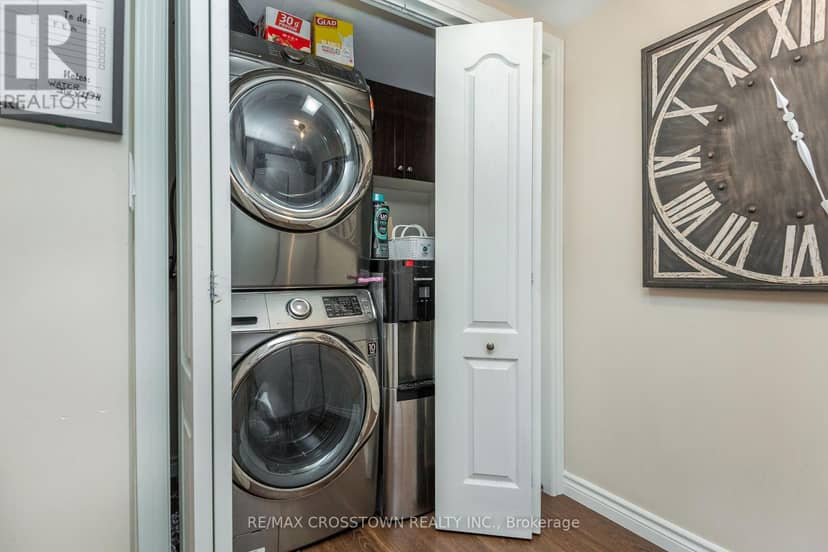 24 - 360 Blake Street NW — photo 12 of 34