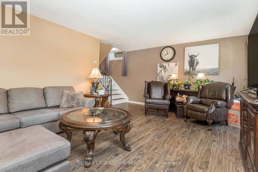 24 - 360 Blake Street NW — photo 15 of 34