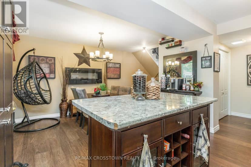 24 - 360 Blake Street NW — photo 9 of 34