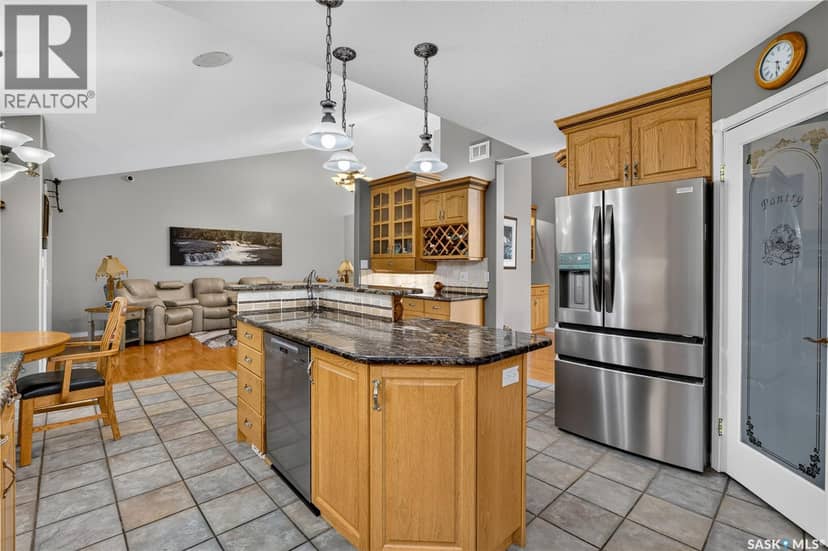 Schapansky Acreage — photo 13 of 40