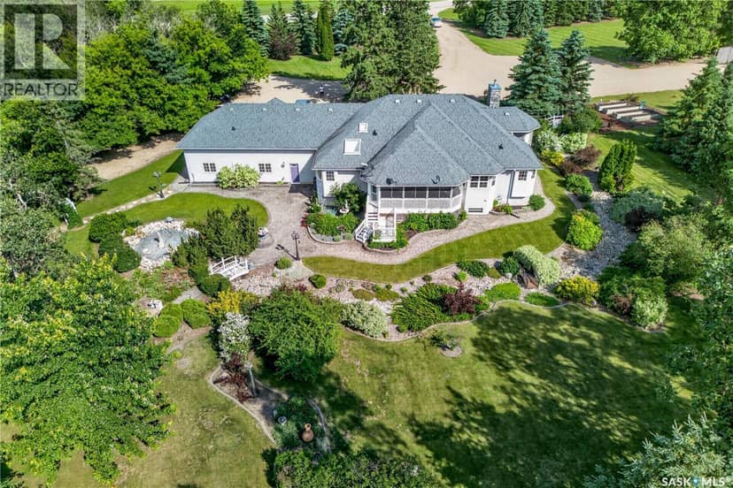 Schapansky Acreage — photo 2 of 40