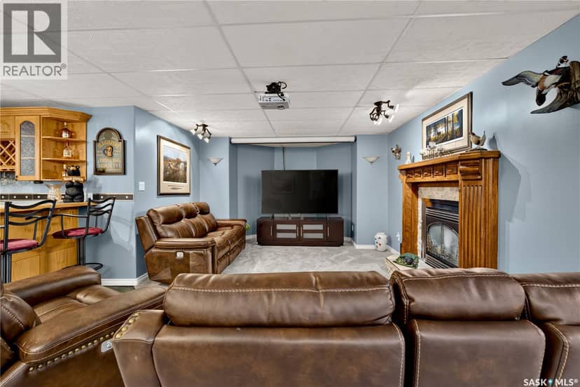 Schapansky Acreage — photo 32 of 40