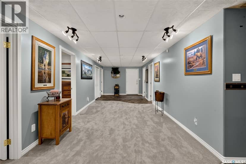 Schapansky Acreage — photo 37 of 40