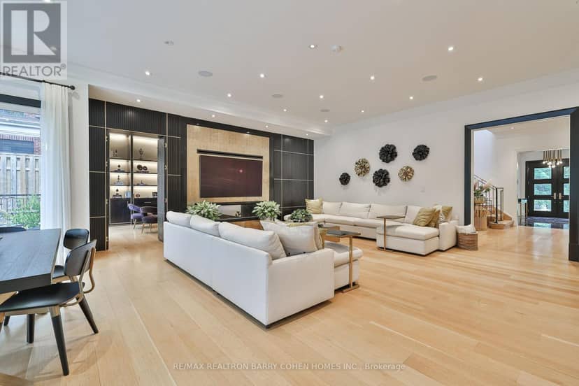 33 Stratheden Road — photo 16 of 40