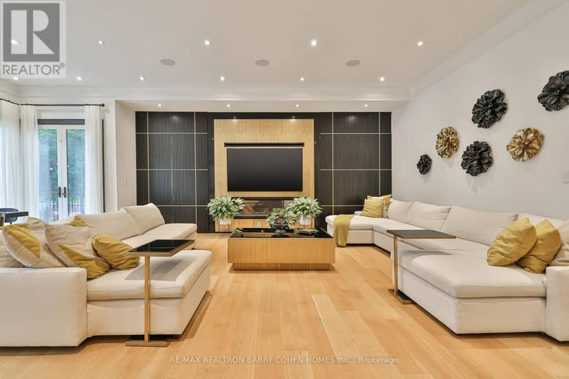 33 Stratheden Road — photo 15 of 40