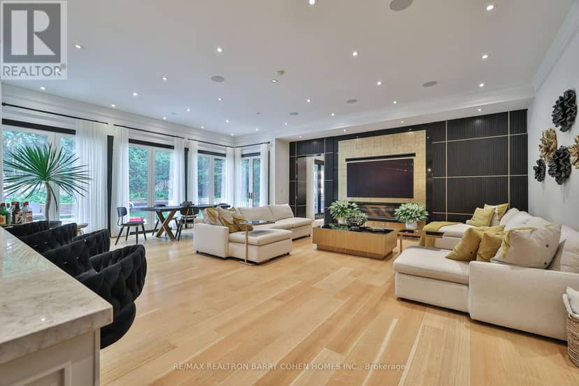 33 Stratheden Road — photo 14 of 40