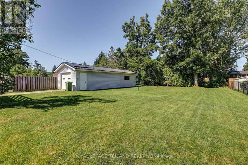 178 Balaclava Street — photo 10 of 40