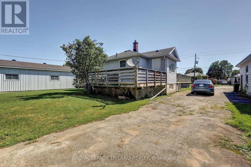178 Balaclava Street — photo 12 of 40