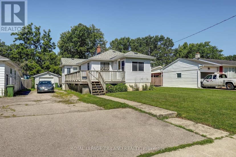 178 Balaclava Street — photo 3 of 40