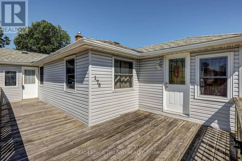 178 Balaclava Street — photo 4 of 40