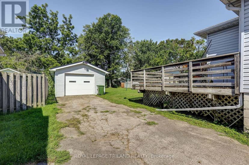 178 Balaclava Street — photo 7 of 40