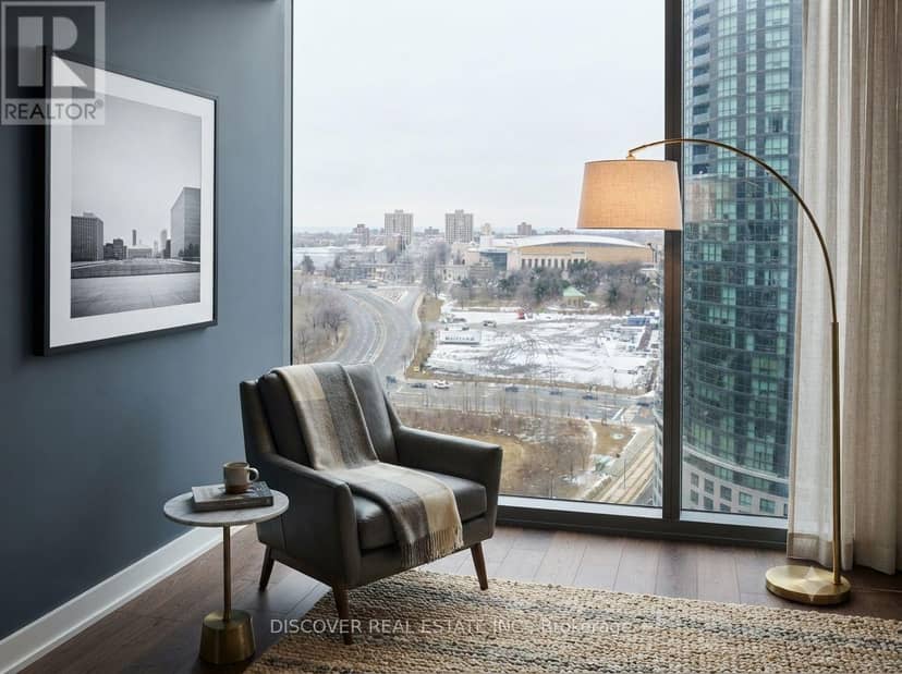 2609 - 215 Fort York Boulevard — photo 13 of 29