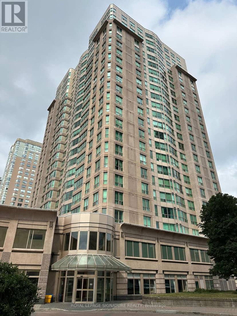 1113 - 18 Lee Centre Drive — photo 1 of 15