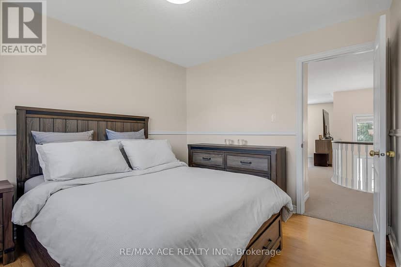 1 Margaret Place — photo 17 of 40