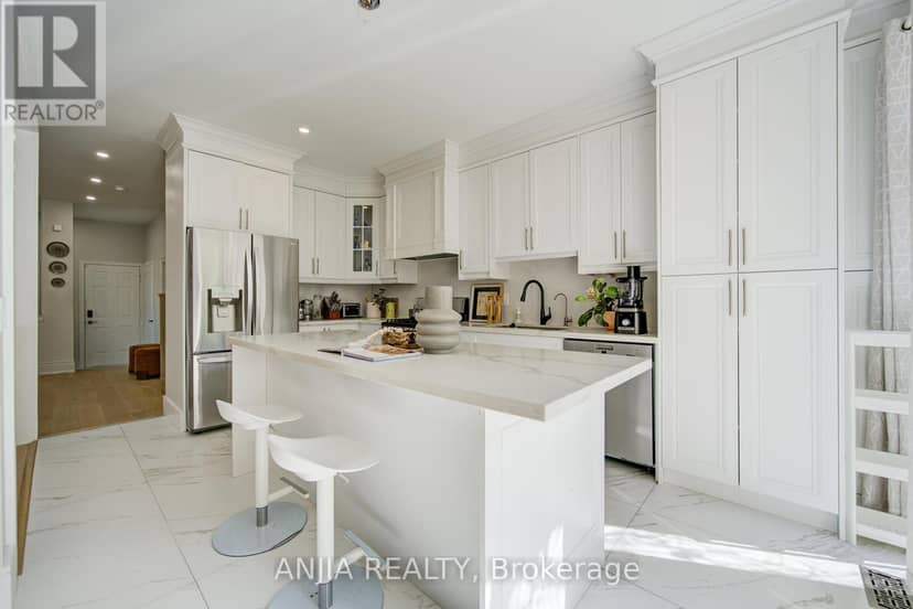 132 Estate Garden Drive — photo 18 of 40