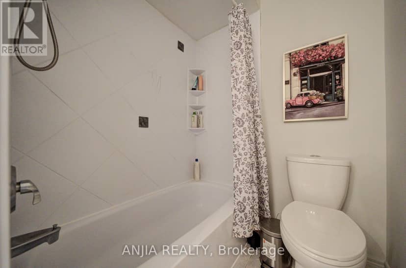 132 Estate Garden Drive — photo 40 of 40