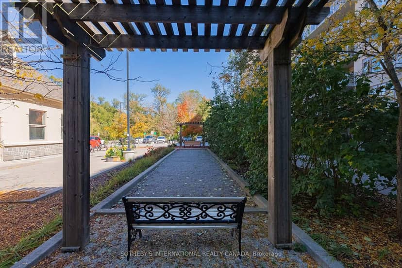 216 - 149 Church Street — photo 18 of 18
