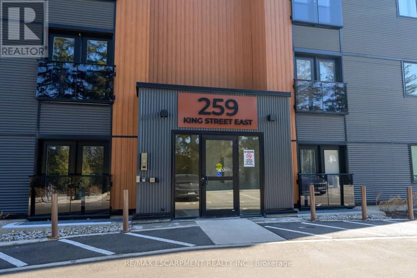 303 - 259 King Street E — photo 36 of 38