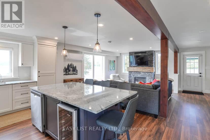 1021 Marina Road, Lake of Bays, photo 6