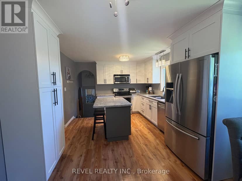 364 Genier Road, Cochrane, photo 7