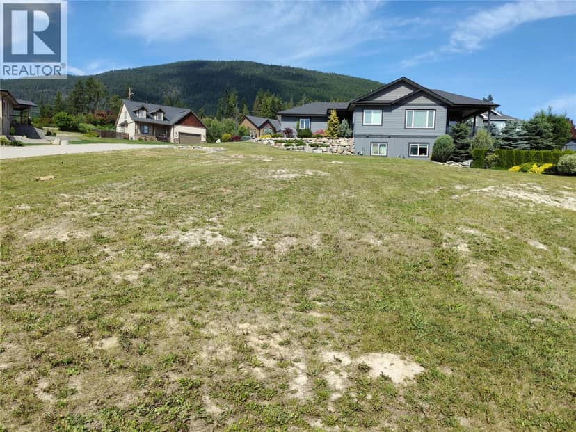1002 Selkirk Drive, Creston, photo 4