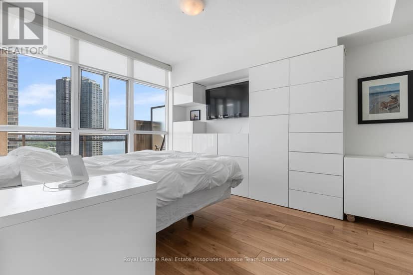 2101 - 3 Marine Parade Drive — photo 19 of 34