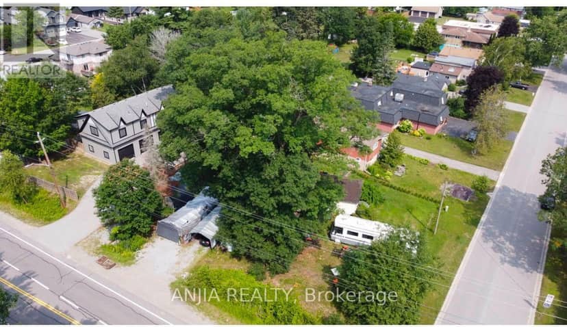 2 Oak Avenue — photo 4 of 18