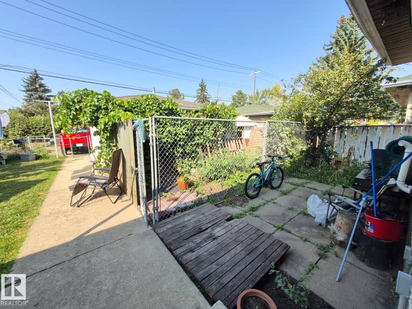 7920 Argyll RD NW — photo 40 of 40