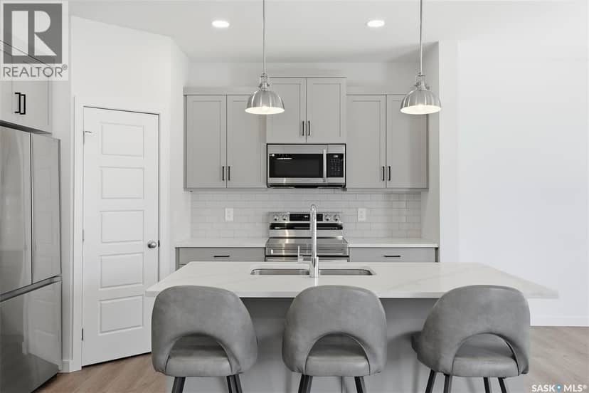 377 Germain MANOR — photo 16 of 40