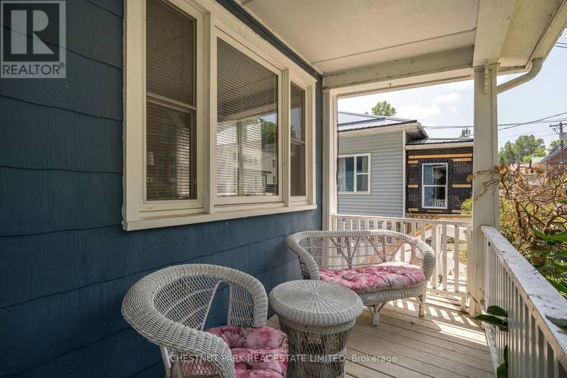 9 East Mary Street, Prince Edward County, photo 7