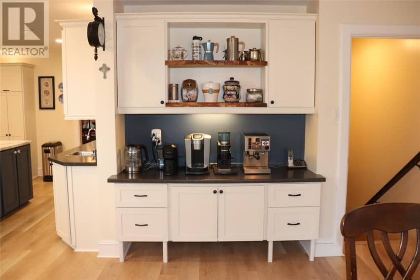 25 Seaside Drive — photo 13 of 40