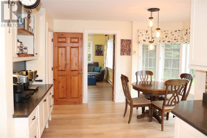 25 Seaside Drive — photo 14 of 40