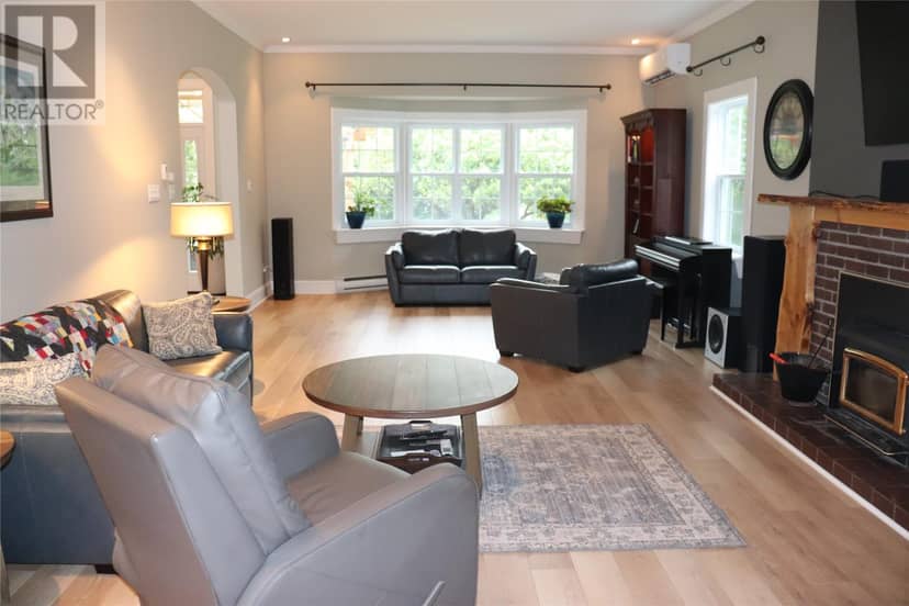 25 Seaside Drive — photo 16 of 40