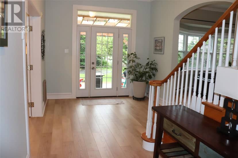 25 Seaside Drive — photo 19 of 40