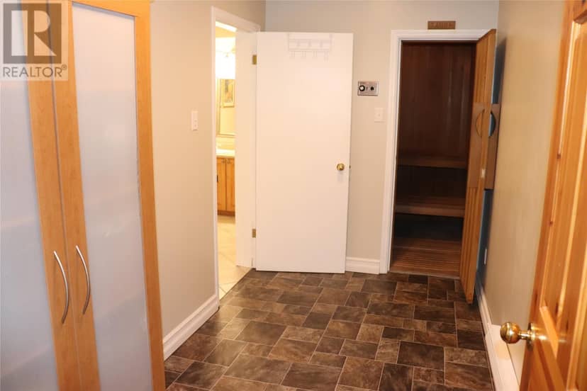 25 Seaside Drive — photo 36 of 40