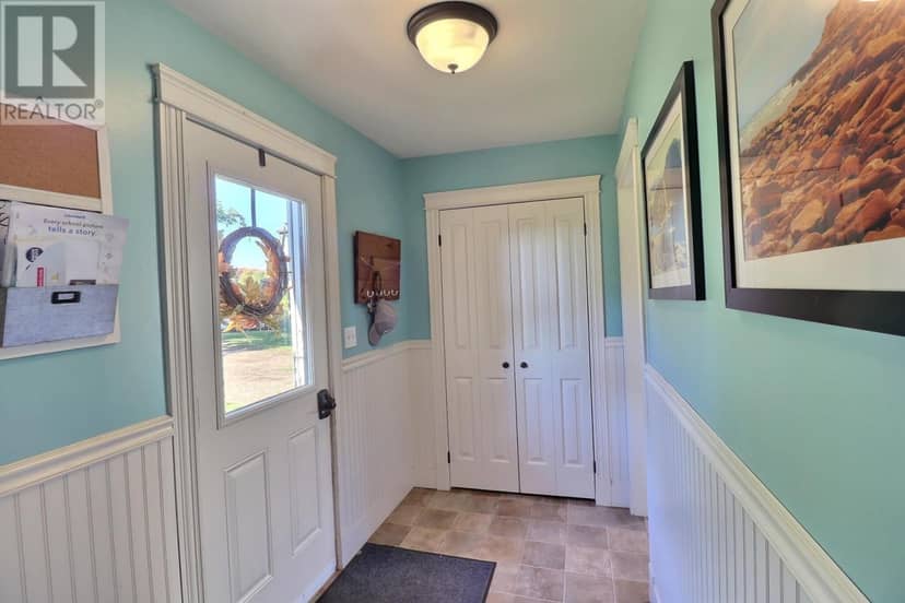 203 Hyde Point Road — photo 28 of 31